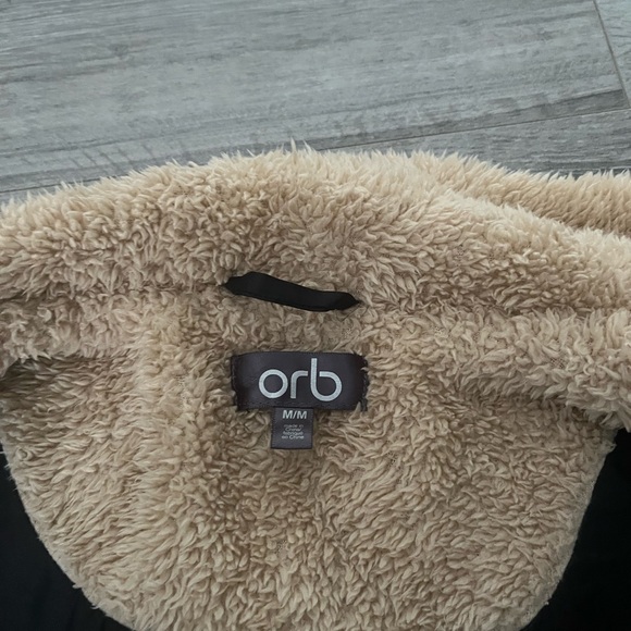 Orb Plaid shacket - Picture 3 of 4